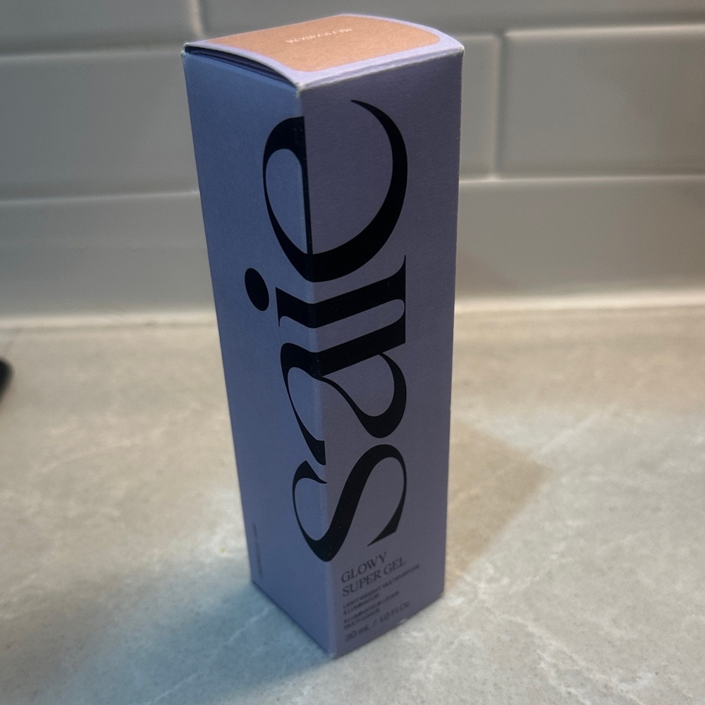 NWT Saie Glowy Super Gel in Roseglow